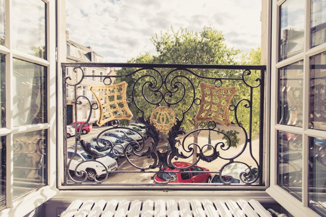 La Maison De La Liberte Suite Jeanne Barret Poitiers Eksteriør billede