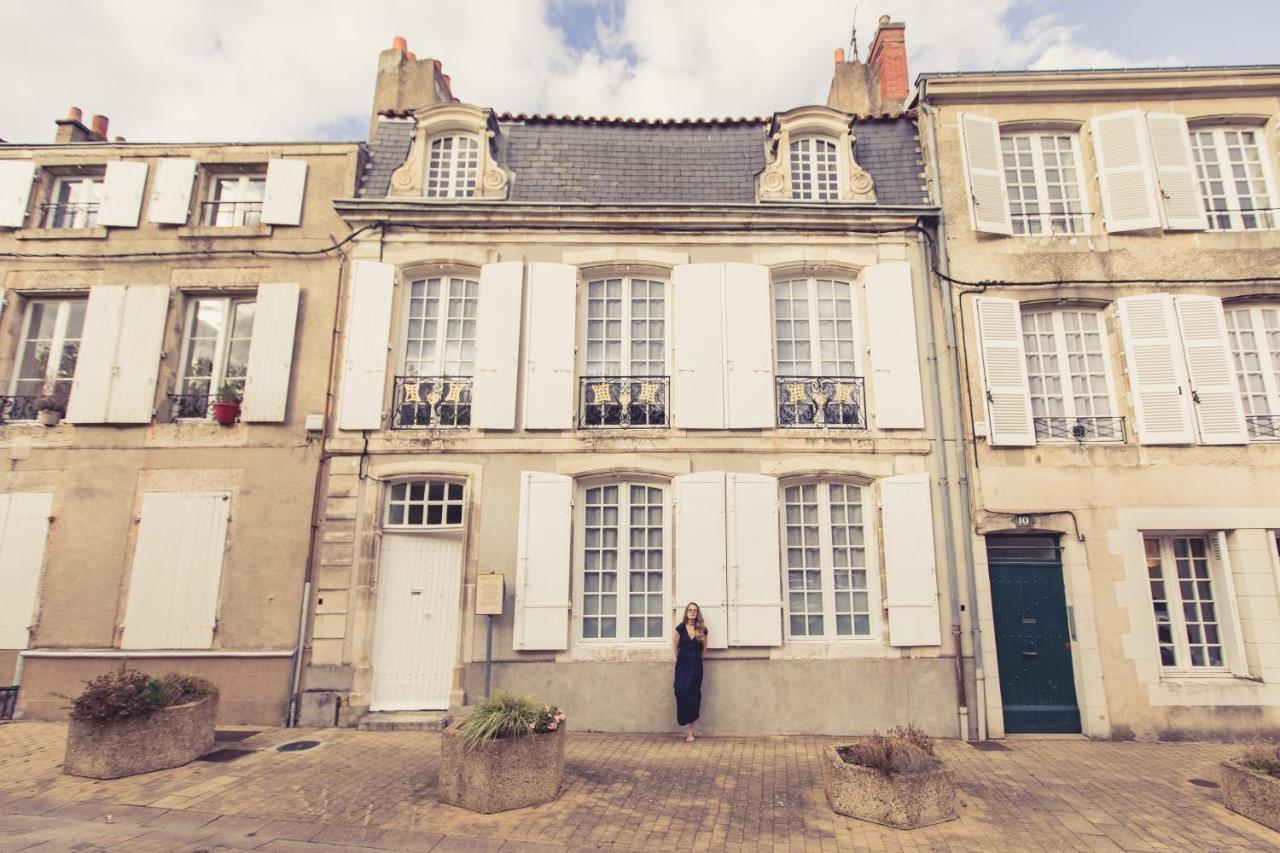 La Maison De La Liberte Suite Jeanne Barret Poitiers Eksteriør billede