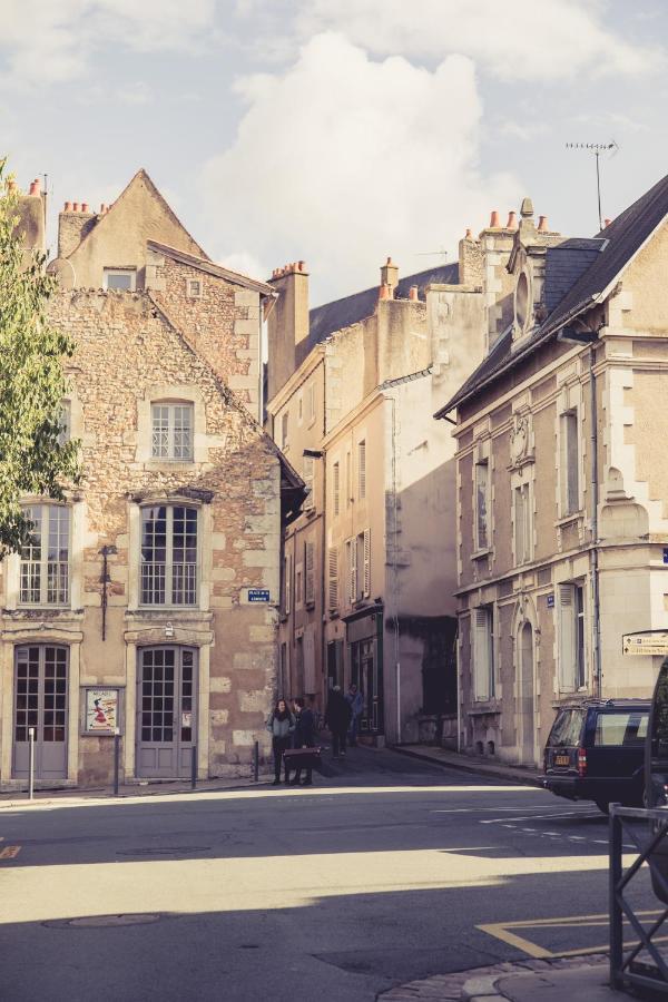 La Maison De La Liberte Suite Jeanne Barret Poitiers Eksteriør billede